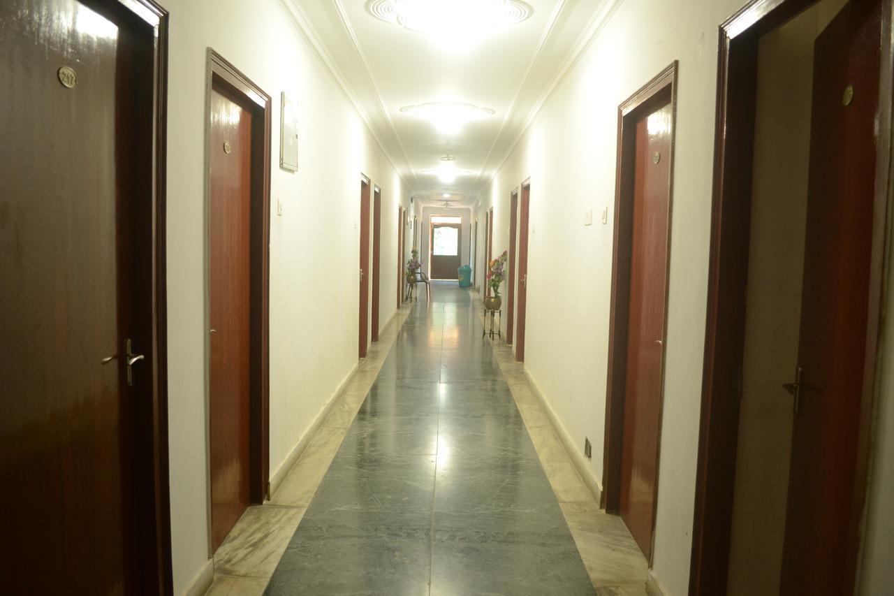 Hotel Vipassana Bodhgaya Bagian luar foto